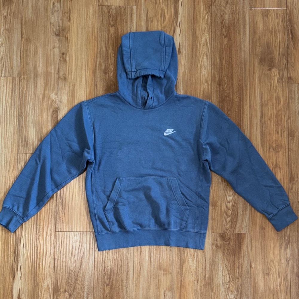 Nike Women’s Blueberry Blue Pullover